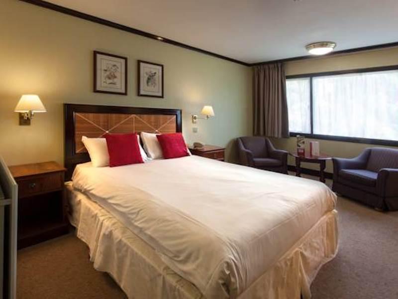 Europa Gatwick & Hotel Crawley (West Sussex)